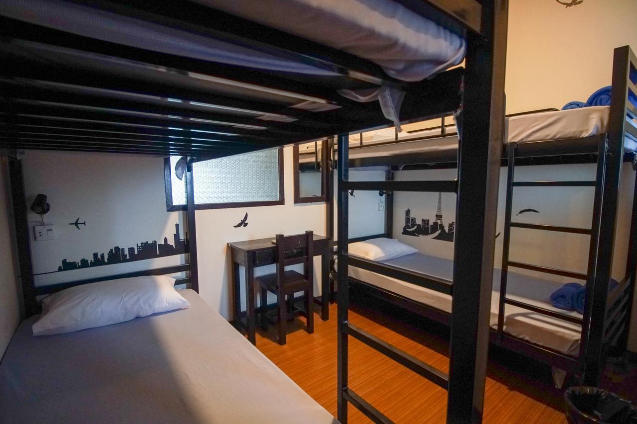 Yha Bangkok Downtown @ Station S3 Hostel Bagian luar foto