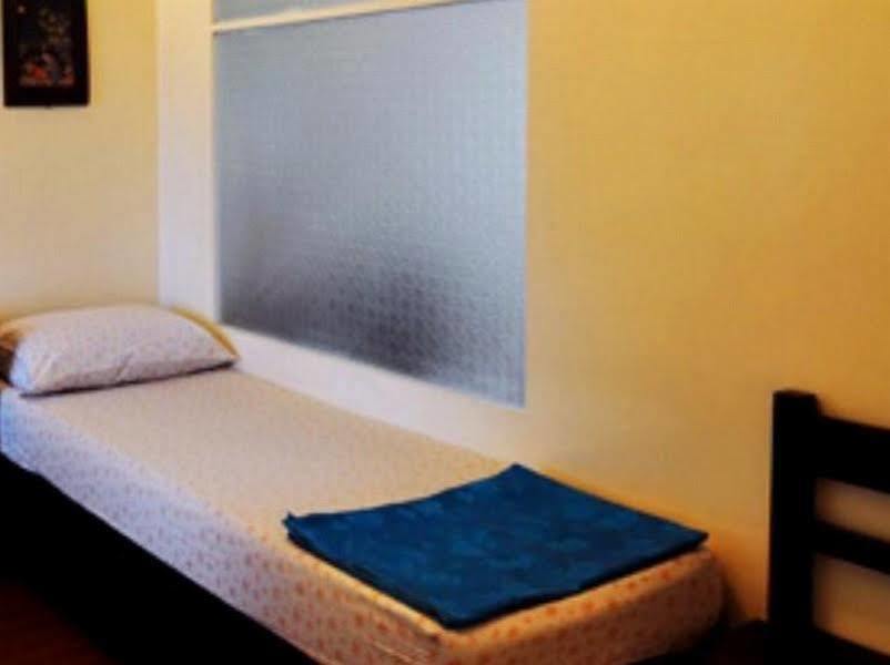 Yha Bangkok Downtown @ Station S3 Hostel Bagian luar foto